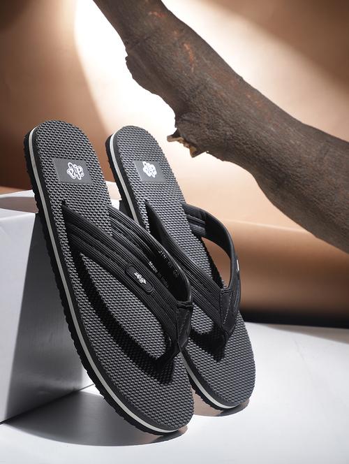 men solid toe separator slipper - 22029271 - Very Small Image - 1