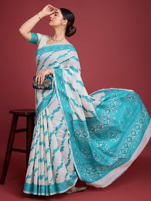 women self design bordered saree with blouse - 22030051 - Very Small Image - 1
