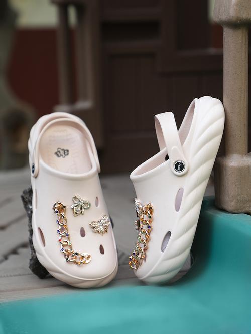 beige embellished slip-on clogs - 22030186 - Very Small Image - 1