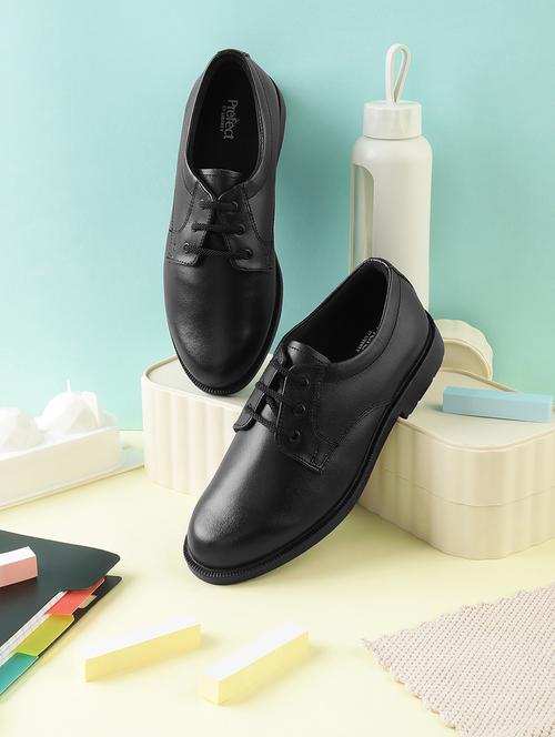 boys solid lace up uniform shoes - 22030363 - Very Small Image - 1
