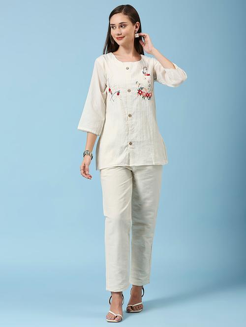 women embroidered three quarter sleeve ethnic top - 22035166 - Very Small Image - 1