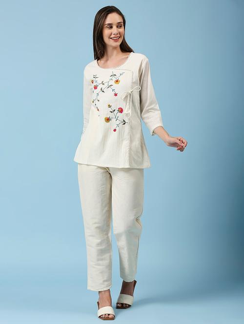 women embroidered three quarter sleeve ethnic top - 22035251 - Very Small Image - 1
