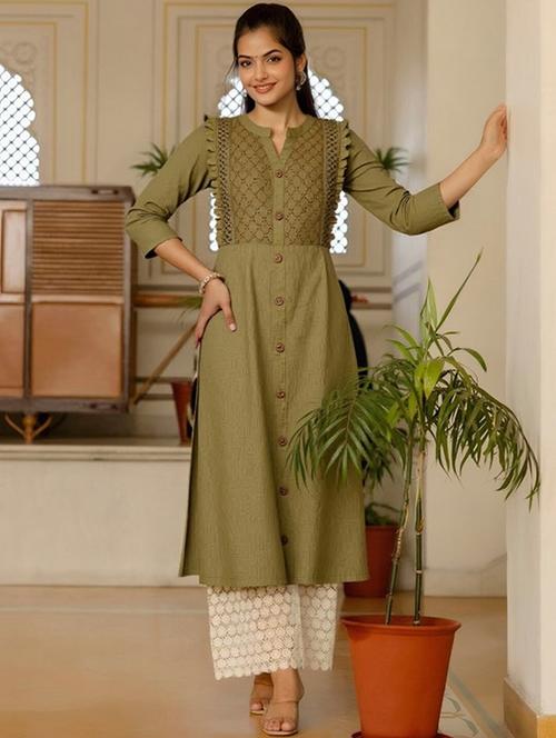 women solid three quarter sleeve straight kurta - 22035278 - Very Small Image - 1