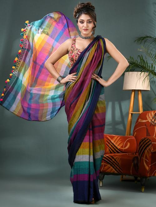 women striped handloom saree - 22036979 - Very Small Image - 1