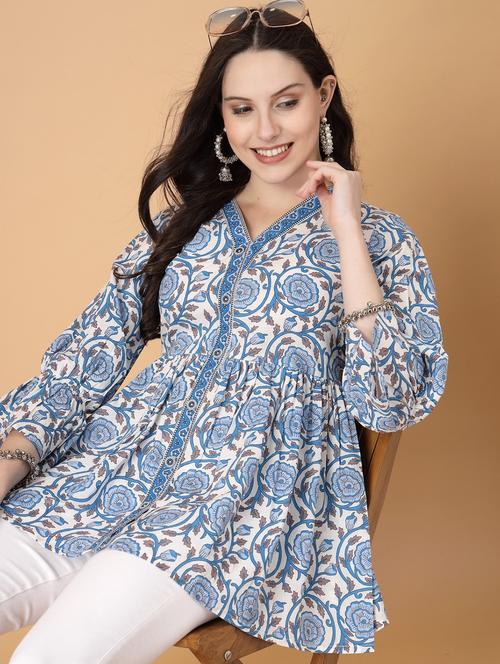 women printed three quarter sleeve flared kurti - 22040476 - Very Small Image - 1
