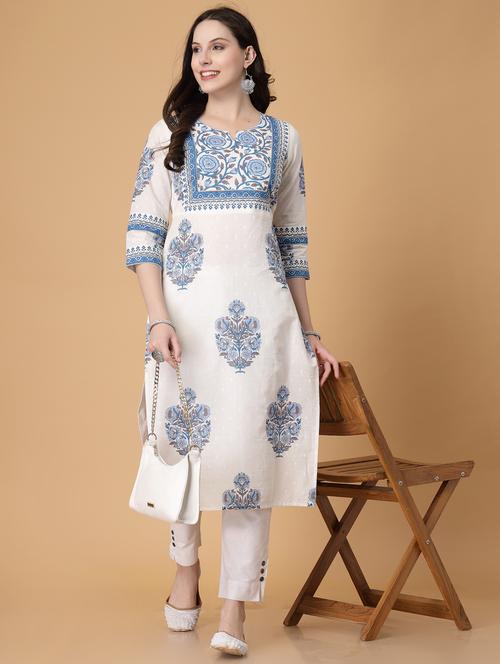 women printed three quarter sleeve straight kurti - 22040902 - Very Small Image - 1