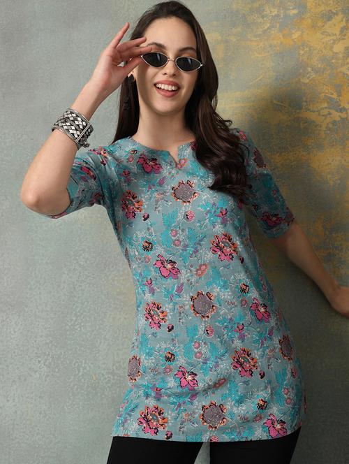 Women Printed Three Quarter Sleeve Straight Kurti - 22041031 - Very Small Image - 1