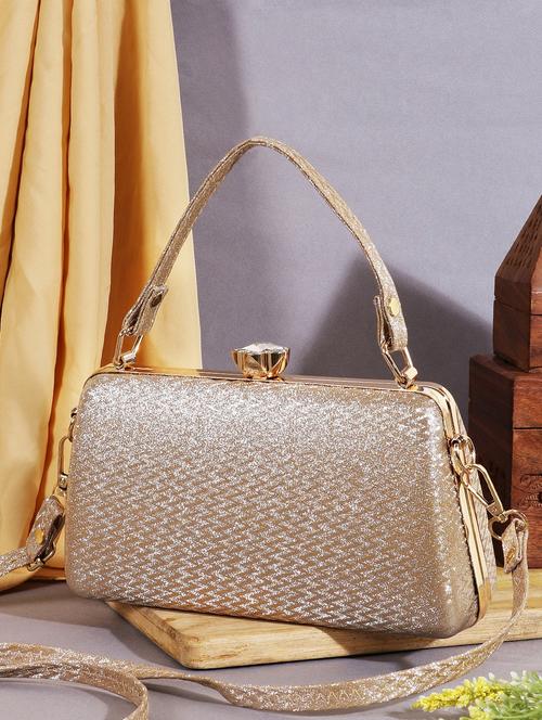 women embellished clutch - 22041170 - Very Small Image - 1