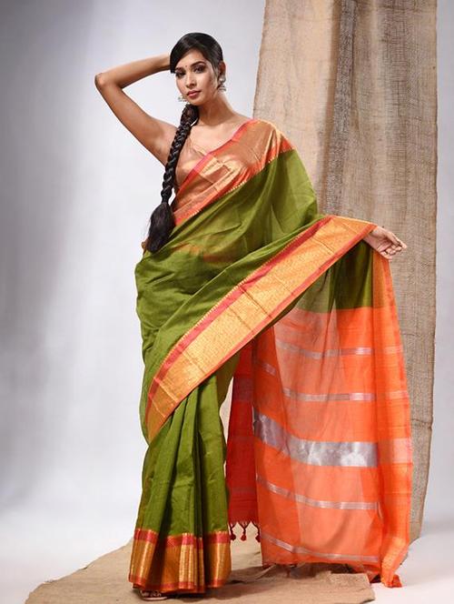 women solid with bordered saree with blouse - 22043523 - Very Small Image - 1