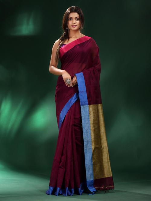 women burgundy handloom saree with blouse - 22043837 - Very Small Image - 1