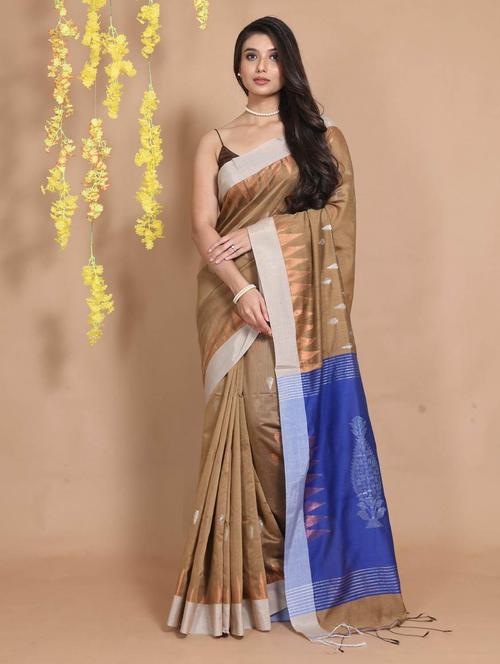Women Self Design Bomkai Saree With Blouse - 22046050 - Very Small Image - 1