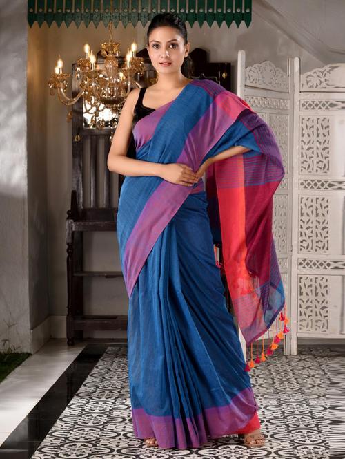 women solid with bordered handloom saree with blouse - 22046184 - Very Small Image - 1