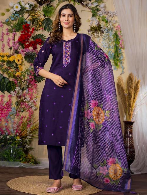 women embroidered three quarter sleeve kurta pant with dupatta set - 22053781 - Very Small Image - 1