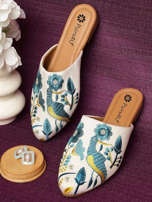 women embroidered slip on juti - 22053833 - Very Small Image - 1