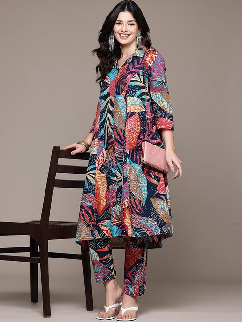 women three quarter sleeve kurta and pant set - 22058139 - Very Small Image - 1