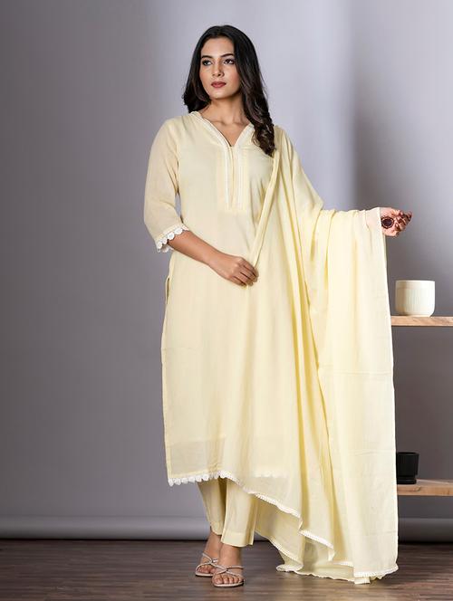 women three quarter sleeve kurta and pant with dupatta  - 22058212 - Very Small Image - 1