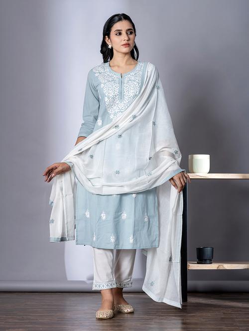 women three quarter sleeve kurta and pant with dupatta  - 22058250 - Very Small Image - 1