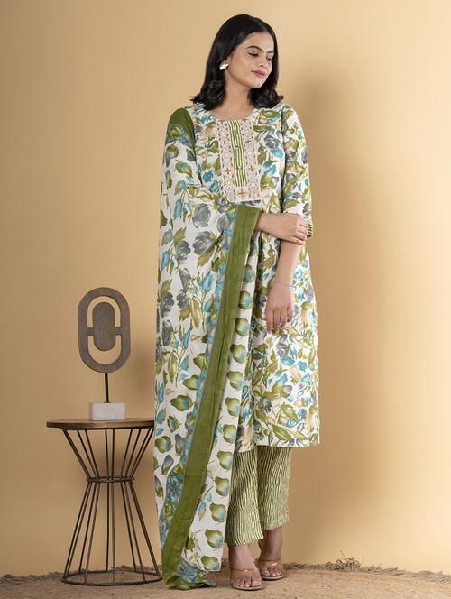 women three quarter sleeve kurta pant with dupatta set - 22058373 - Very Small Image - 1
