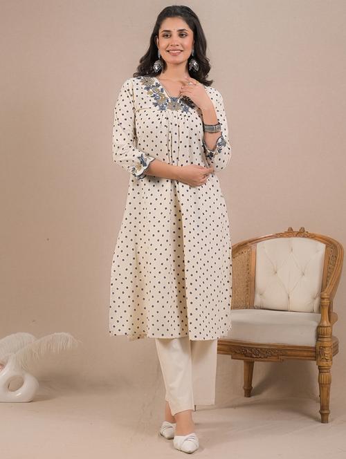 women three quarter sleeve kurta and pant set - 22058544 - Very Small Image - 1