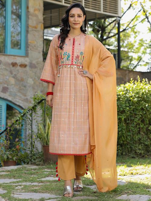 women three quarter sleeve kurta pant with dupatta set - 22061381 - Very Small Image - 1