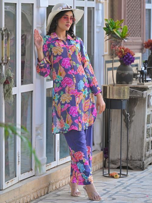 women floral print long sleeve collared co-ord set - 22061521 - Very Small Image - 1