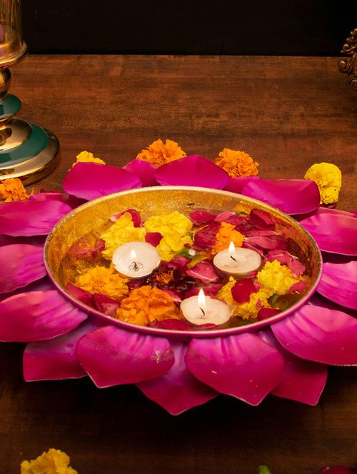 lotus shape decorative urli for home decor - 22065696 - Very Small Image - 1