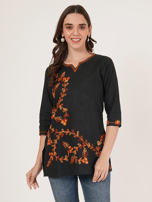 women embroidered three quarter sleeve straight kurti - 22065834 - Very Small Image - 1