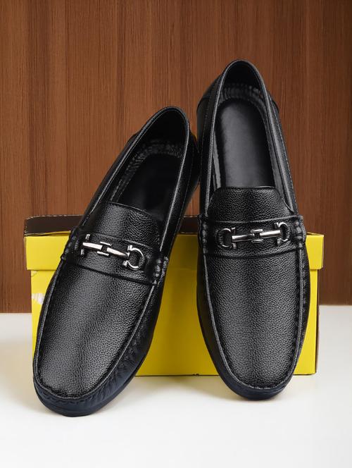 men black slip on loafer - 22069186 - Very Small Image - 1