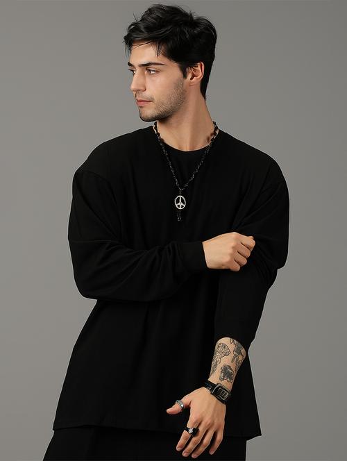 men black solid long sleeve oversized t-shirt - 22071339 - Very Small Image - 1