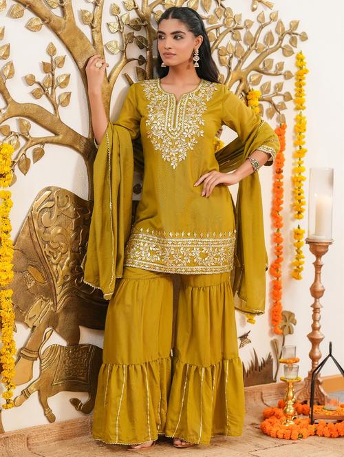 Women Solid With Work Three Quarter Sleeve Kurta Sharara With Dupatta Set - 22072074 - Very Small Image - 1