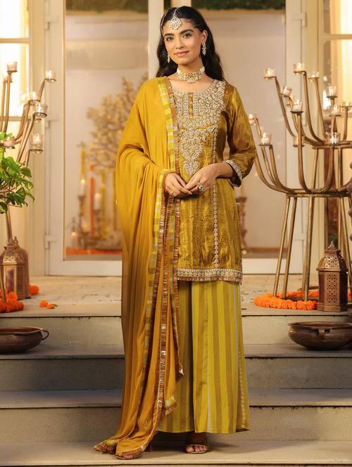 Women Solid With Work Three Quarter Sleeve Kurta Sharara With Dupatta Set - 22072078 - Very Small Image - 1