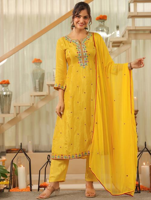 Women Solid With Work Three Quarter Sleeve Kurta Pant With Dupatta Set - 22072084 - Very Small Image - 1