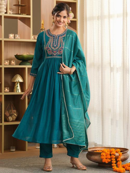 Women Solid With Work Three Quarter Sleeve Kurta Pant With Dupatta Set - 22072091 - Very Small Image - 1