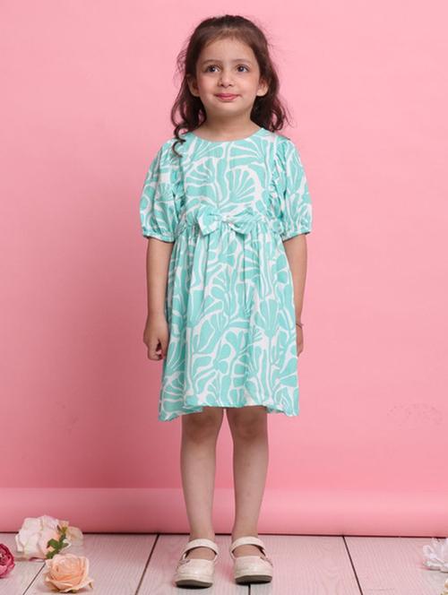 green lycra aline dress - 22072917 - Very Small Image - 1