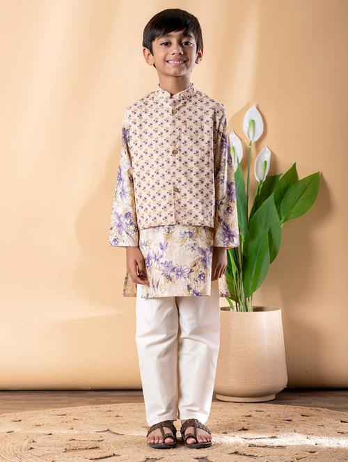 Boys Printed Long Sleeve Kurta & Pyjama Set With Jacket - 22074244 - Very Small Image - 1