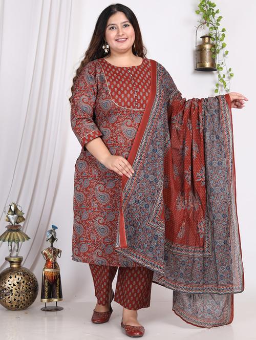 women paisley printed three quarter sleeve kurta pant with dupatta set - 22076475 - Very Small Image - 1