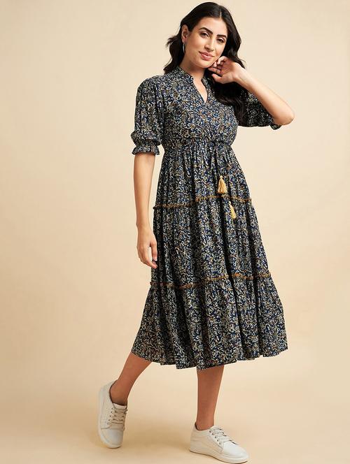 women printed puff sleeve tiered dress - 22077633 - Very Small Image - 1