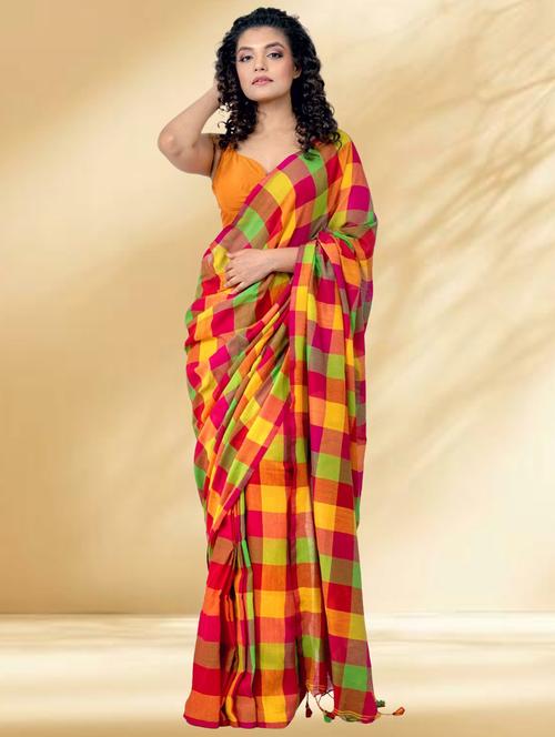 women checkered handloom saree with blouse - 22079298 - Very Small Image - 1