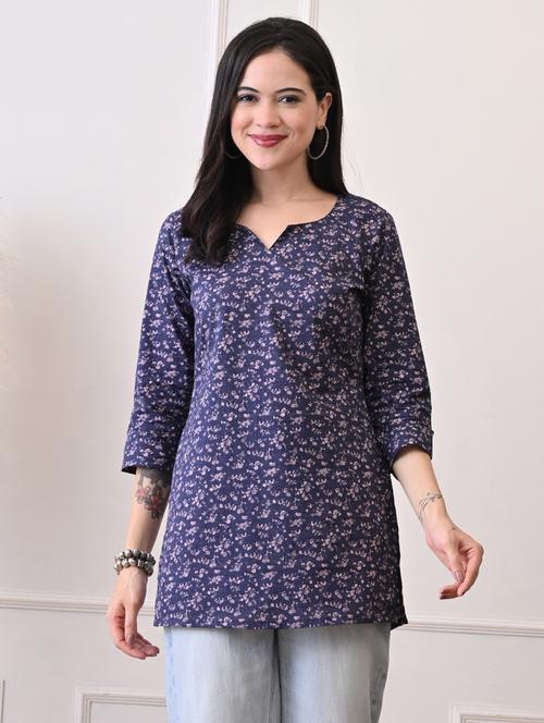 women printed three quarter sleeve straight kurti - 22079859 - Very Small Image - 1