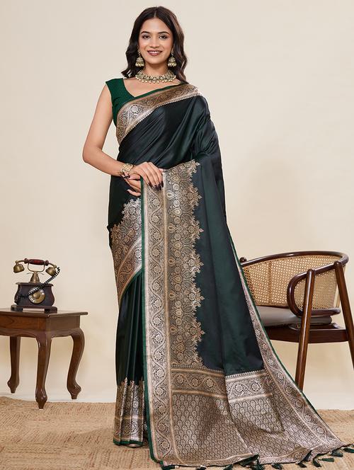 women solid with bordered saree with blouse - 22082200 - Very Small Image - 1