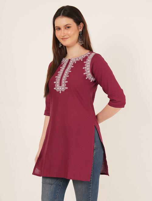 women embroidered three quarter sleeve straight kurti - 22084138 - Very Small Image - 1