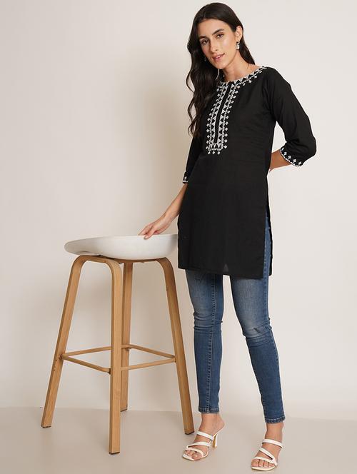 women embroidered three quarter sleeve straight kurti - 22084142 - Very Small Image - 1