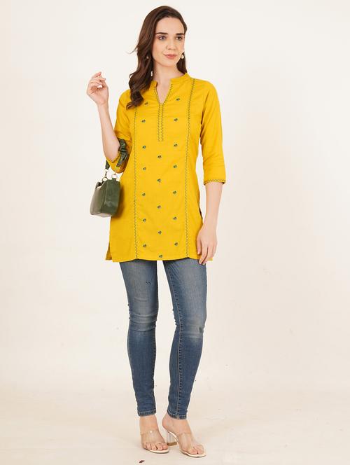 women embroidered three quarter sleeve straight kurti - 22084147 - Very Small Image - 1