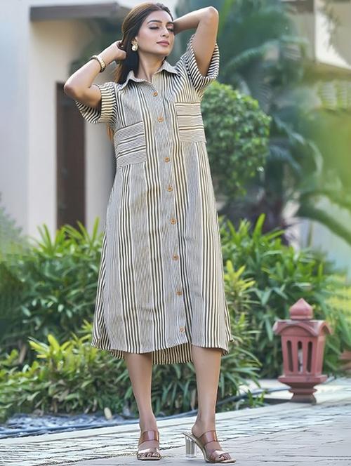 women striped short sleeve collared shirt dress - 22084586 - Very Small Image - 1