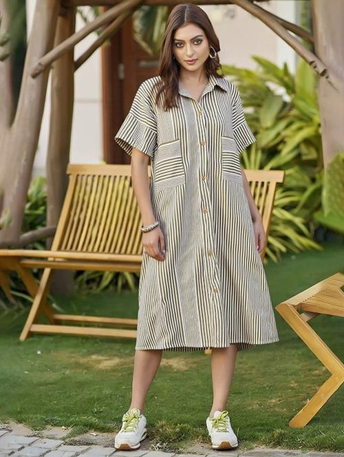 women striped short sleeve collared shirt dress - 22084588 - Very Small Image - 1