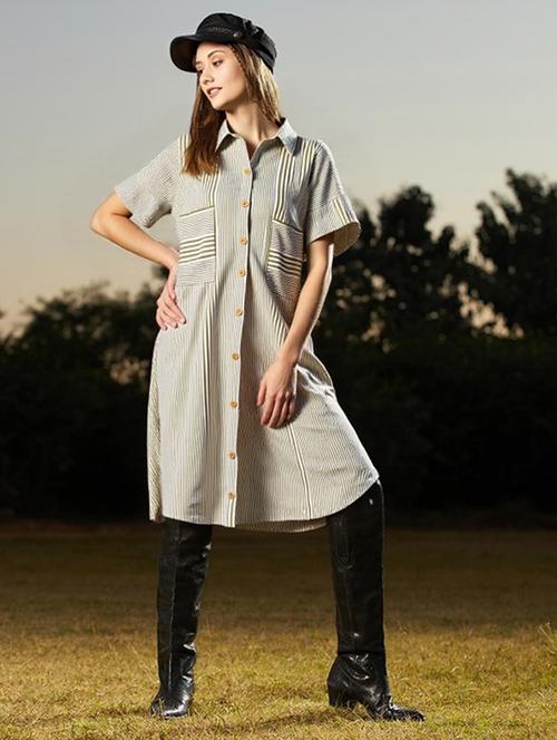 women striped short sleeve collared shirt dress - 22084594 - Very Small Image - 1