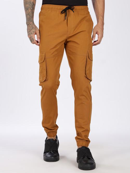 men solid mid rise regular fit jogger - 22084829 - Very Small Image - 1