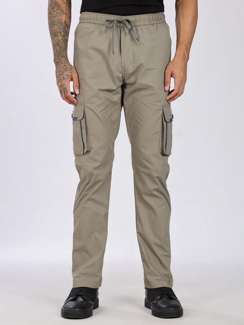 men solid mid rise regular fit cargo - 22084862 - Very Small Image - 1