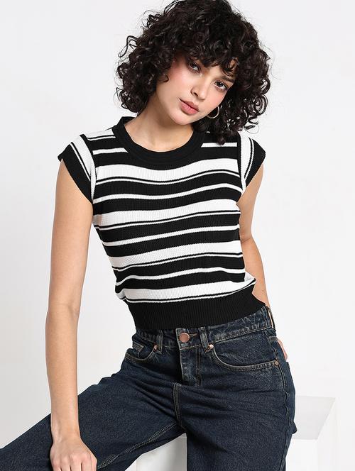 women striped cap sleeve crop top - 22086360 - Very Small Image - 1