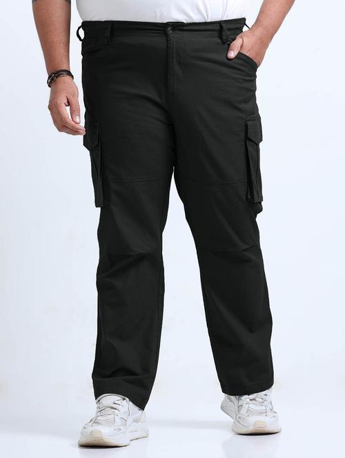 men plus size solid mid rise regular fit cargo - 22086649 - Very Small Image - 1